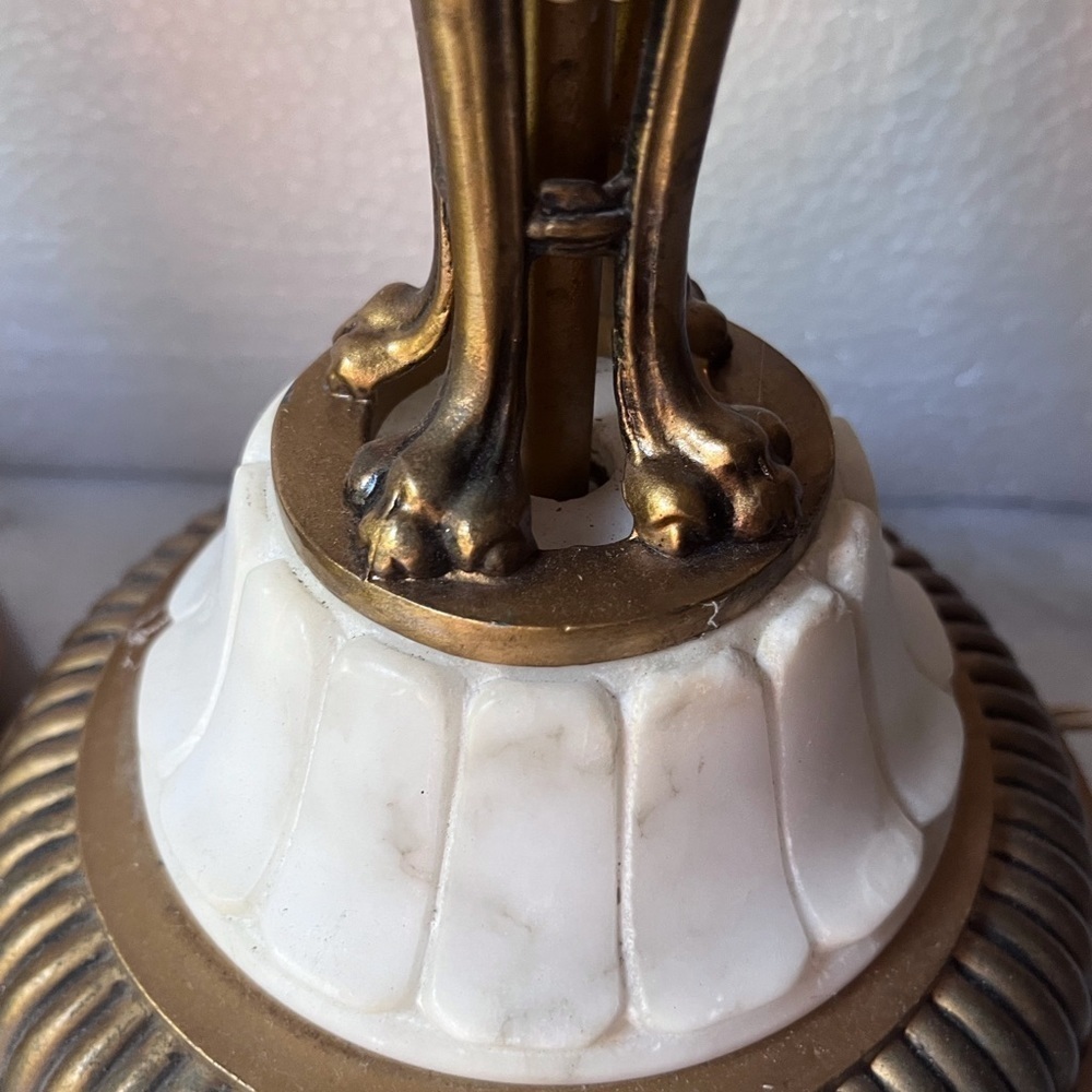 Large Pair of Vintage Classical Carved Marble/Alabaster Lion feet Table Lamps - Picture 3 of 11